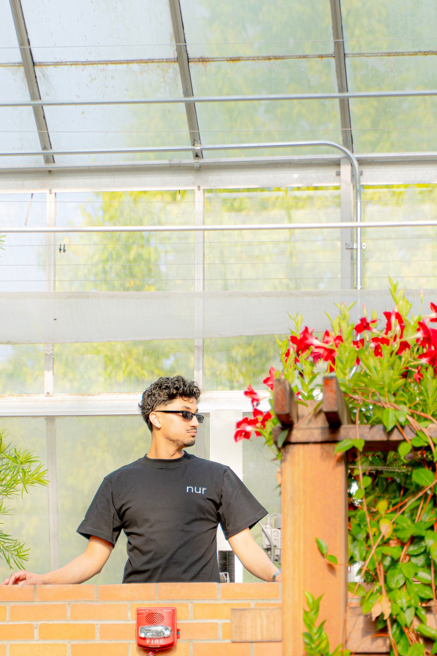 Nur Embroidered Tee